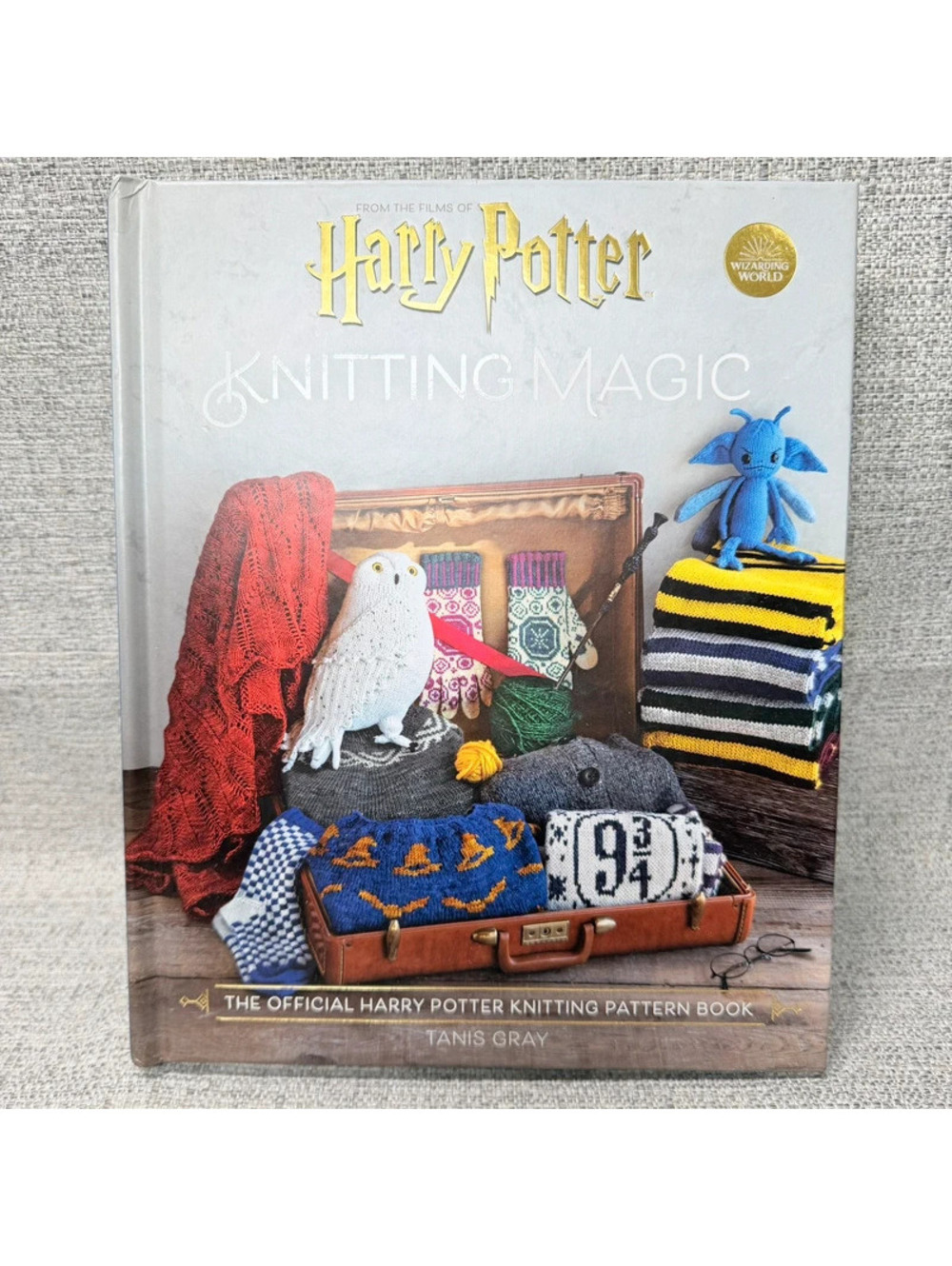 Harry Potter Knitting Magic Official 28 Pattern Book Tanis Gray Hardcover